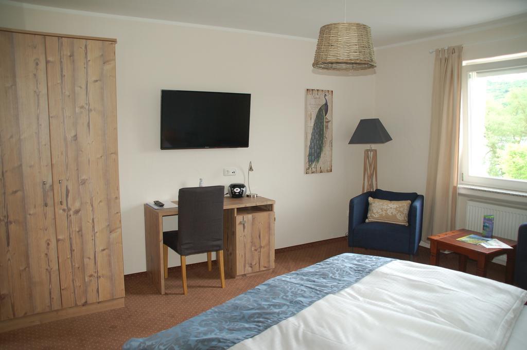 Hotel-ferienwohnungen Cafe Maarblick
